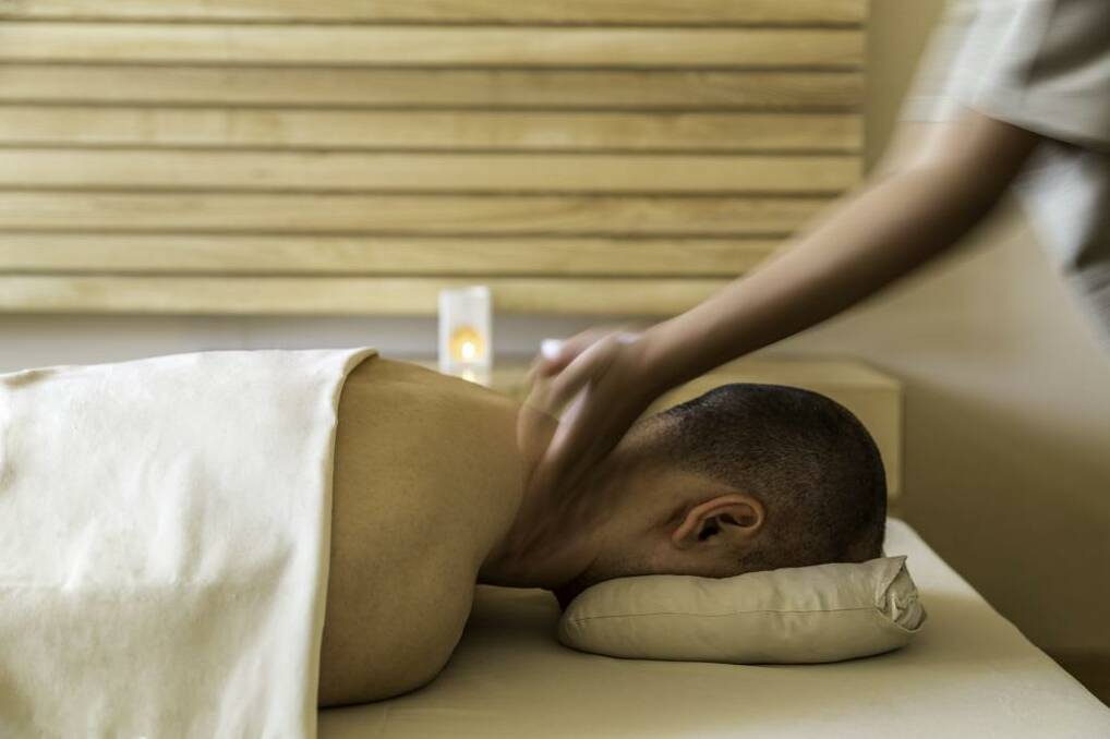 Massage treatment at Vana Retreat, India.