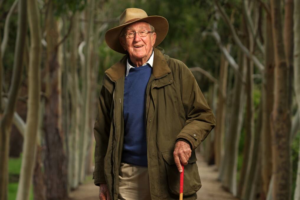 Malcolm Fraser Portrait by Simon Schluter / The Age newspaper.
