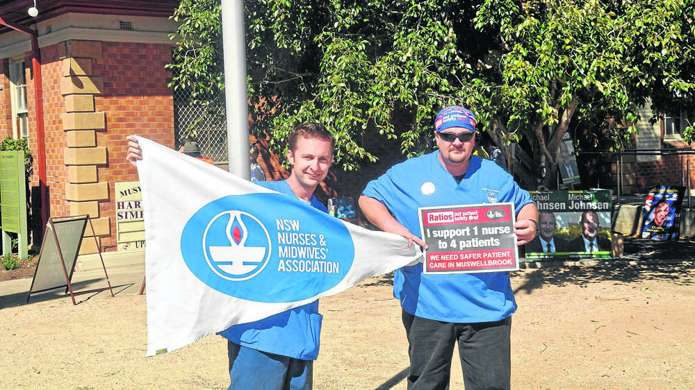 LATE PLEA: Michael Kirby and NSW Nurses Association Muswellbrook branch delegate Adrian King on Monday.