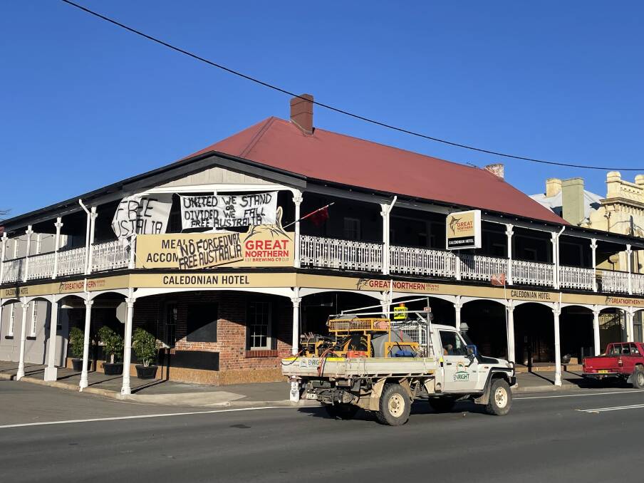 DEFIANT: The Caledonian Hotel on George Street in Singleton has been vocal about its opposition to COVID regulations. Photo: Mathew Perry