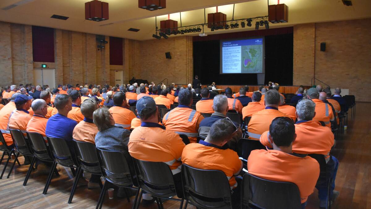 Sea of high-vis at the Rix's Creek continuation IPC meeting in Singleton.