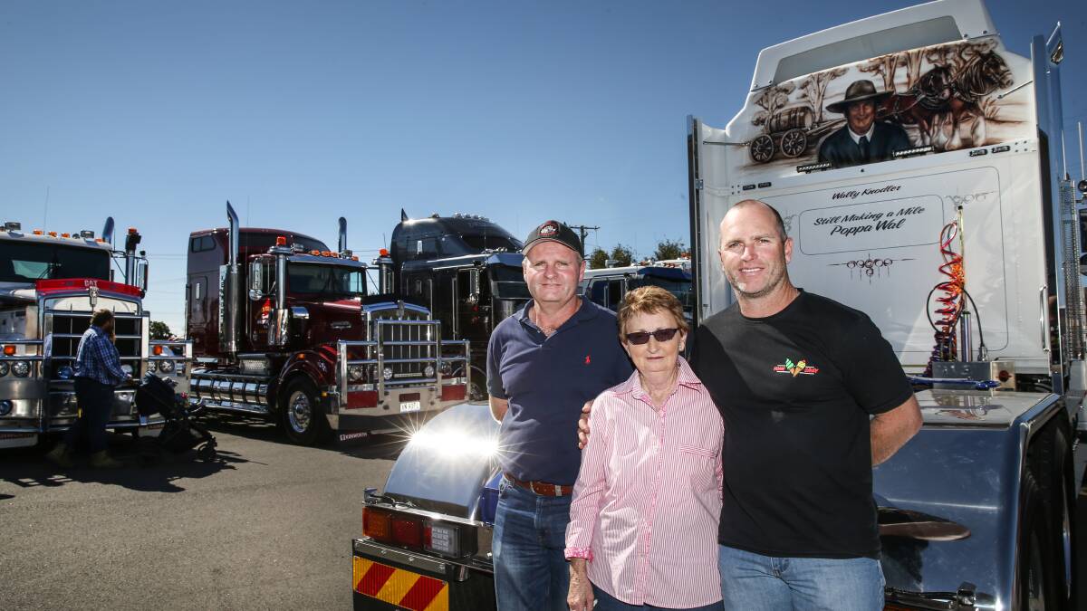 TRIBUTE: Brian, Jan and Paul Knodler pictured with the truck and artwork paying tribute to Jan's husband Wal who lost his battle with cancer last year. PICTURE: Marina Neil