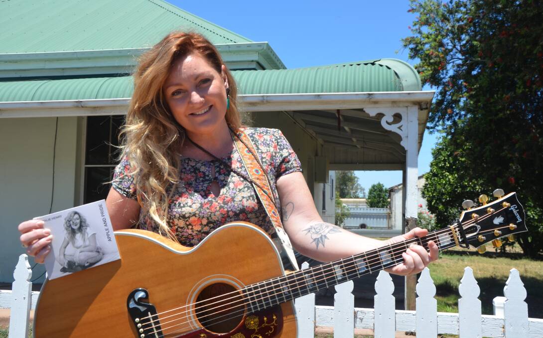 NEW SINGLE: Hunter-based country songstress Natalie Henry, during a visit to Muswellbrook this week.