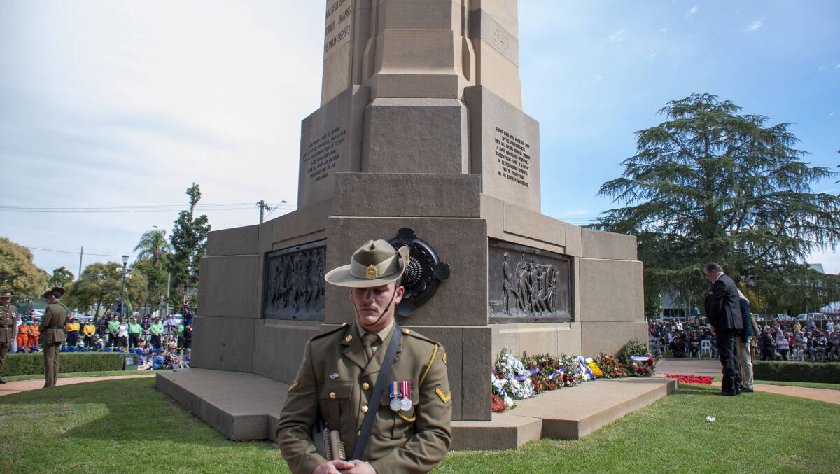A serviceman in a slouch hat at a 2022 Anzac Day service.