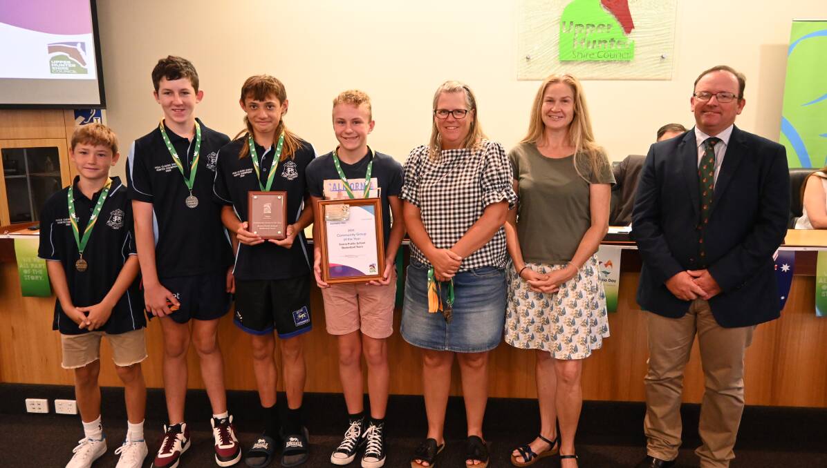 Scone Public School Basketball Team were named Scone Community Group of the Year. Picture (from left) is Lewis Brown, Jimmy Rowlands, Harlem Lewis, Cooper Coady, Rach Roberts and Dan Fisher-Stephens and Cr Adam Williamson. 