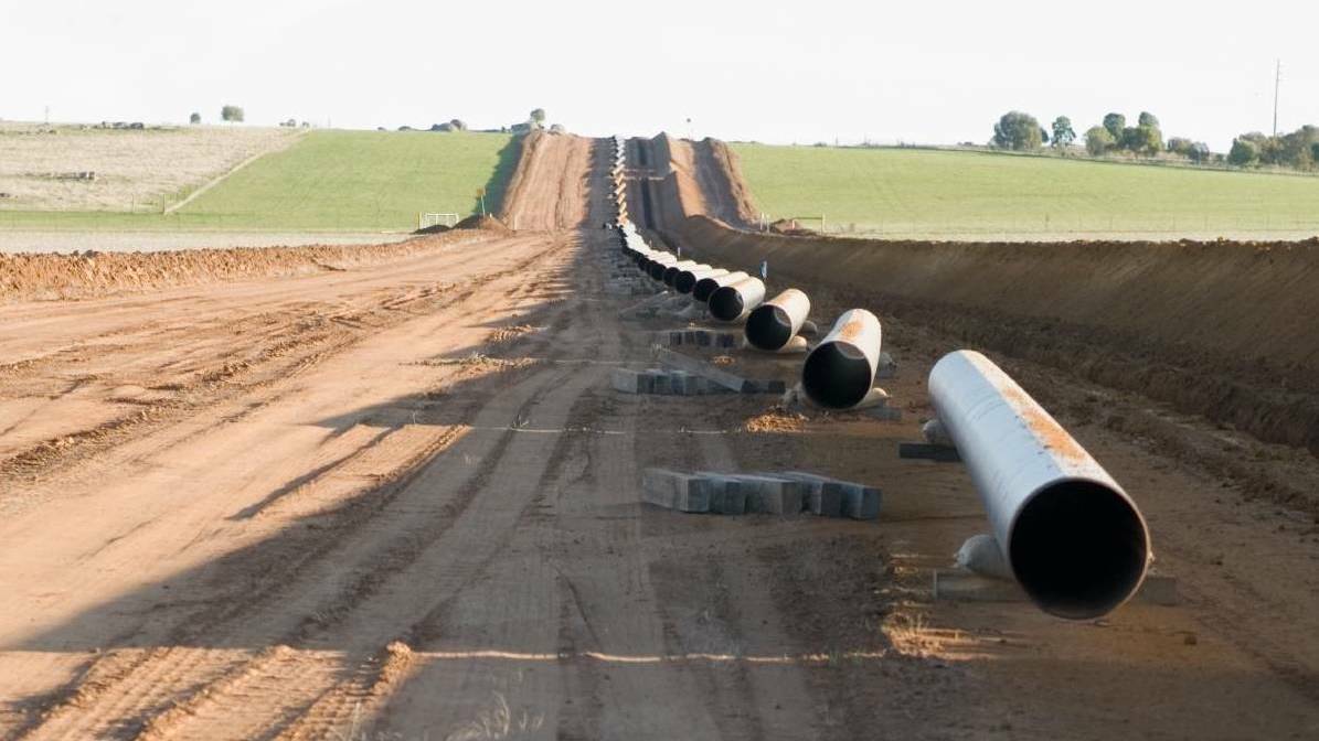 MP wants gas pipeline on public land