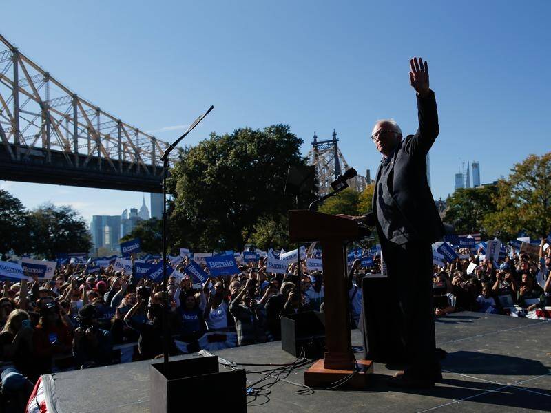 US Senator Bernie Sanders has campaigned in NY at his first rally since he suffered a heart attack.