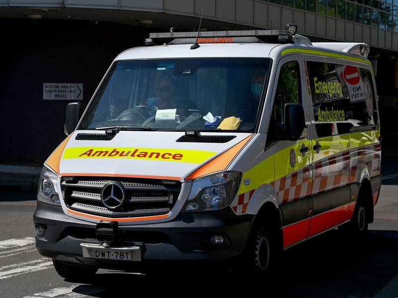 Eleven students are in hospital after an explosion at a primary school on Sydney's northern beaches. (Bianca De Marchi/AAP PHOTOS)