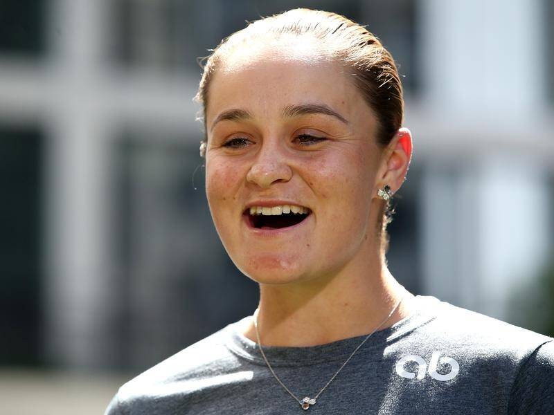 Ash Barty has been given The Don Award for the second time as Australia's sporting inspiration. (Jono Searle/AAP PHOTOS)