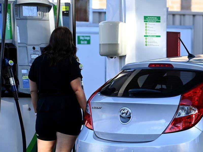 Regional areas around Australia could continue to benefit from lower-taxed fuel for several weeks. (Bianca De Marchi/AAP PHOTOS)