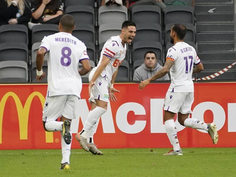 Bruno Fornaroli (C) has scored the decisive goal in Perth's 1-0 A-League win over Western Sydney.