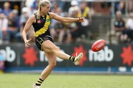 Two goals from in-form Katie Brennan helped Richmond to a seven-point AFLW win over Carlton. (Rob Prezioso/AAP PHOTOS)