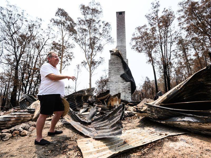 It's estimated at least 90 per cent of homes in at-risk areas are not resilient to bushfires.