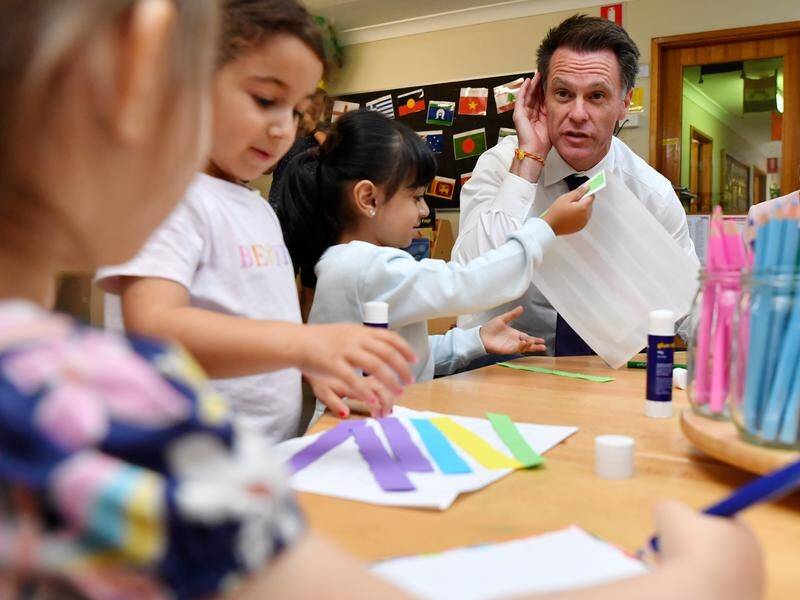 NSW Labor Leader Chris Minns announced a plan to fund further education for early childhood workers. (Bianca De Marchi/AAP PHOTOS)