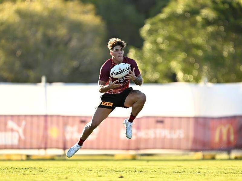 Fullback Reece Walsh will be under pressure in his Origin debut after being picked over Kalyn Ponga. (Dave Hunt/AAP PHOTOS)