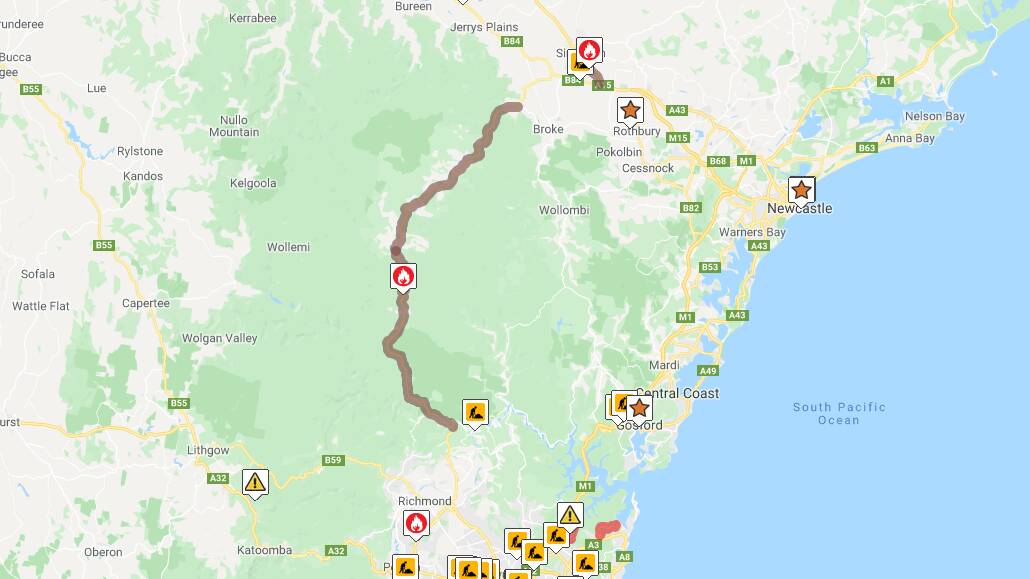PUTTY ROAD CLOSED: Residents escaping this 130km stretch of road will not be allowed to return to their homes due to the current state of the Gospers Mountain Fire.