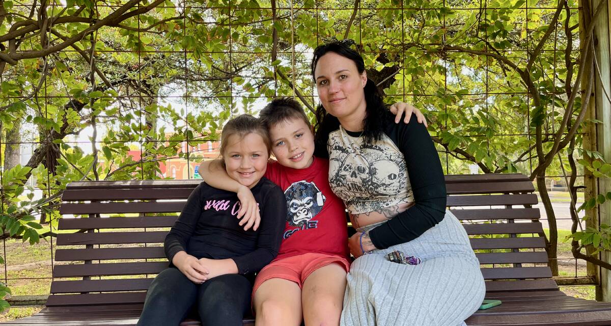 Beth Honeysett with her son Whyatt and her daughter Nirvana in Mudgee. Photo: Benjamin Palmer