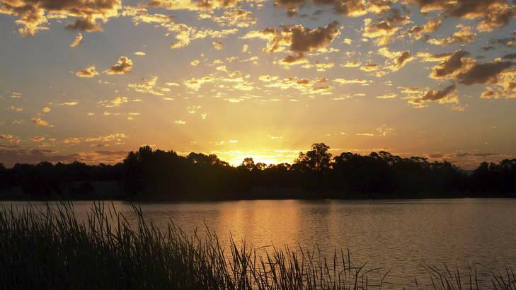 Sunset on Lake Ginninderra. Photo: Tim the Yowie Man